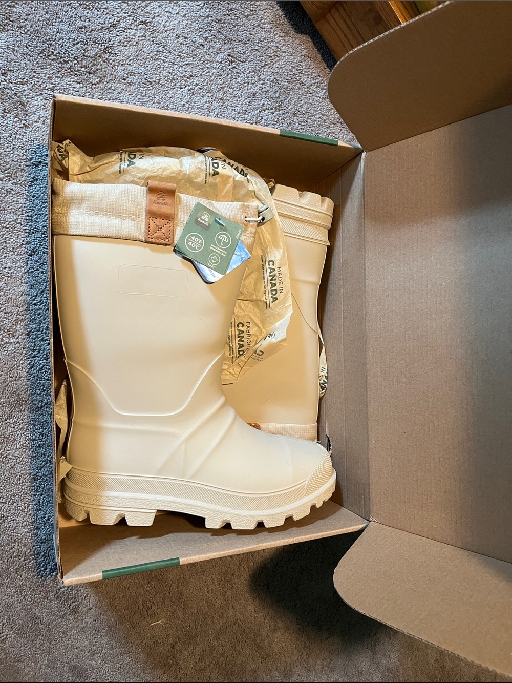 Kamik Cream/Tan Tundra Waterproof Boots - Women's
